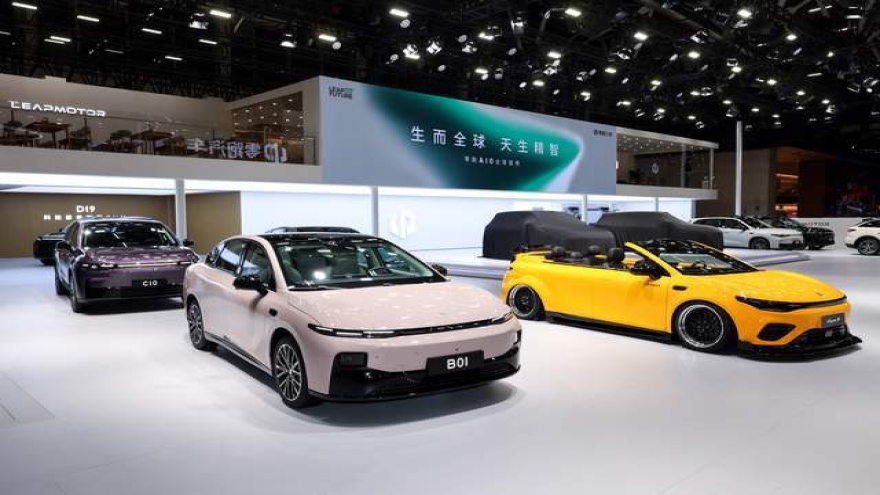 500km超长续航+激光雷达，零跑A10改写10万级SUV新格局