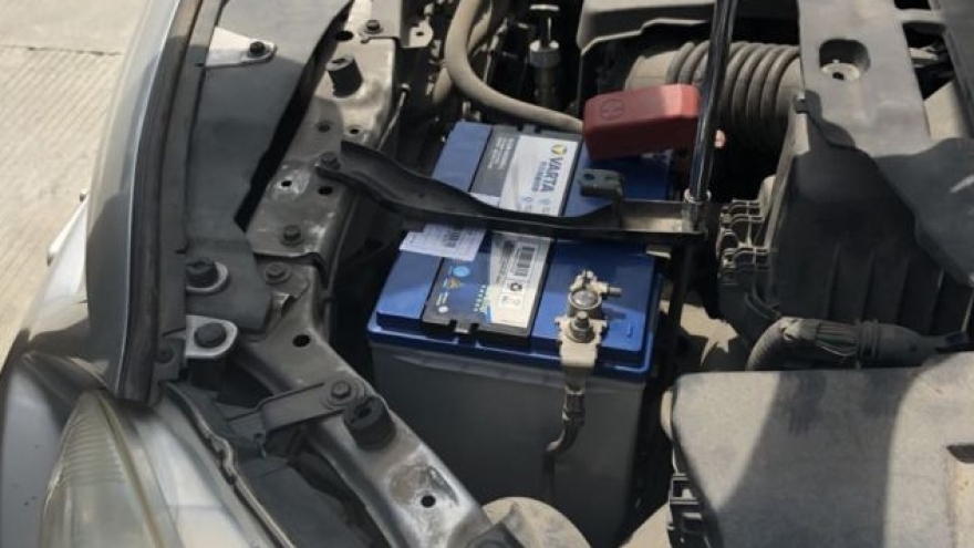 汽车电瓶突然没电？这 4 个预防措施和应急方法快收藏